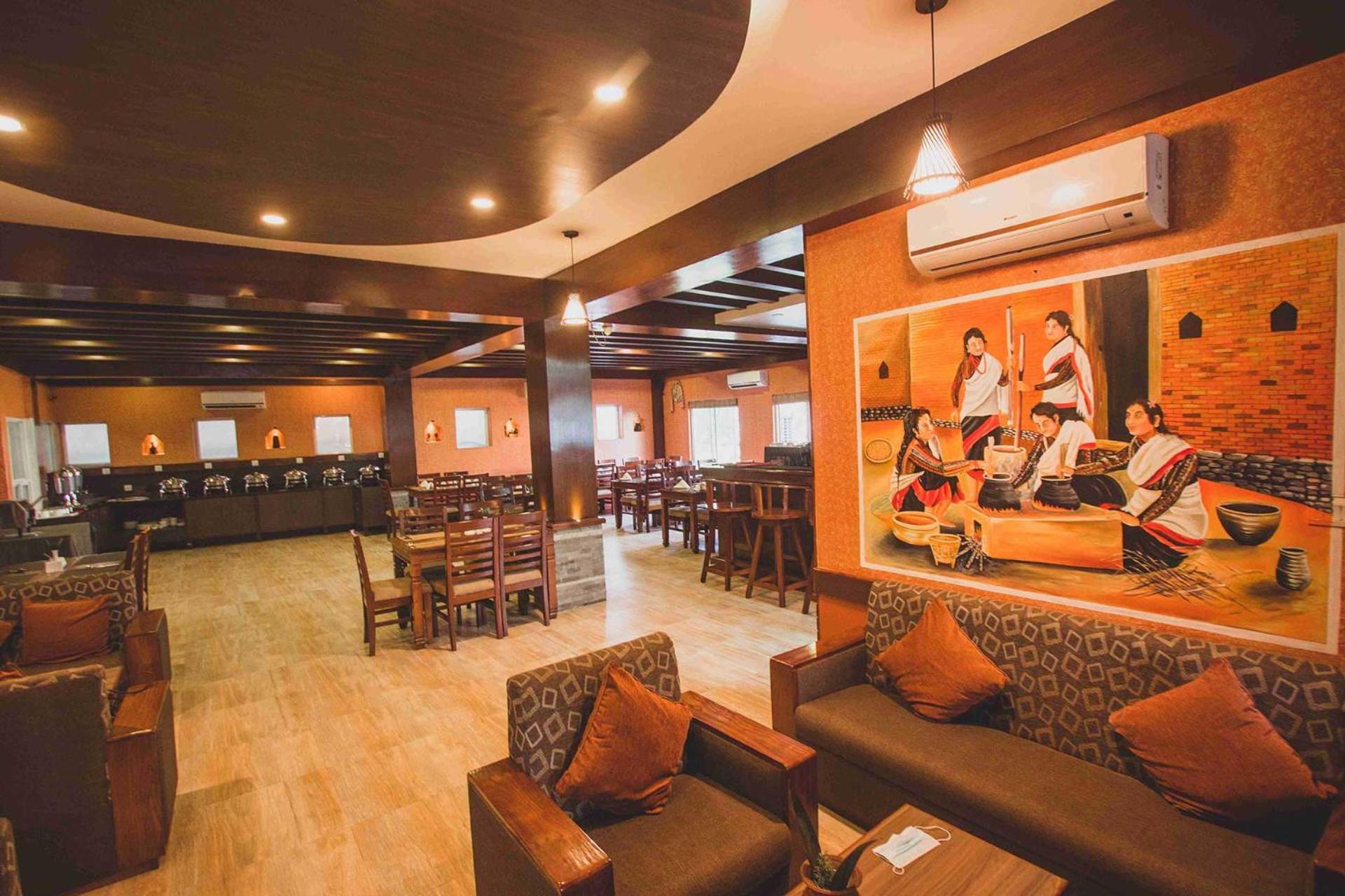 Mount View Pokhara Hotel Buitenkant foto